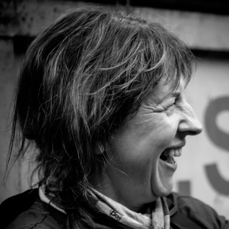 Headshot of Linda Booth